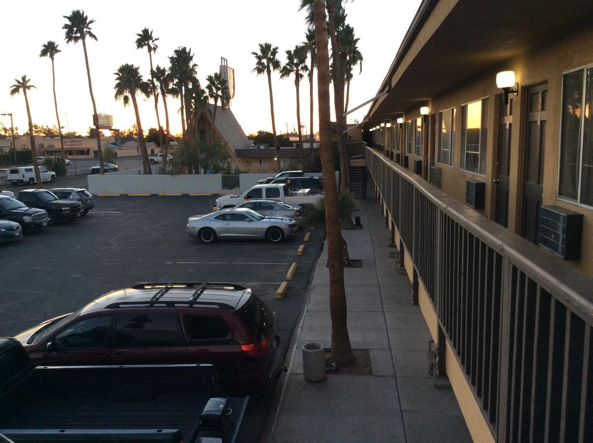 Torch Lite Lodge Yuma Esterno foto